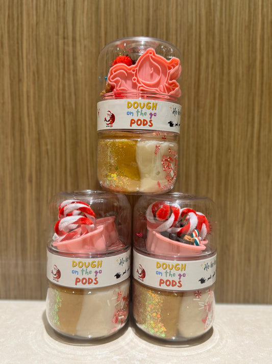 Build your Reindeer Dough Pod